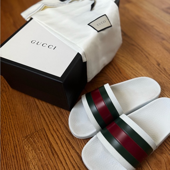 Authentic Gucci Slides, Italian Size 7/US 39 - Picture 6 of 7